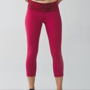 EUC LULULEMON WUNDER UNDER III SNAKE SKIN REVERSIBLE
